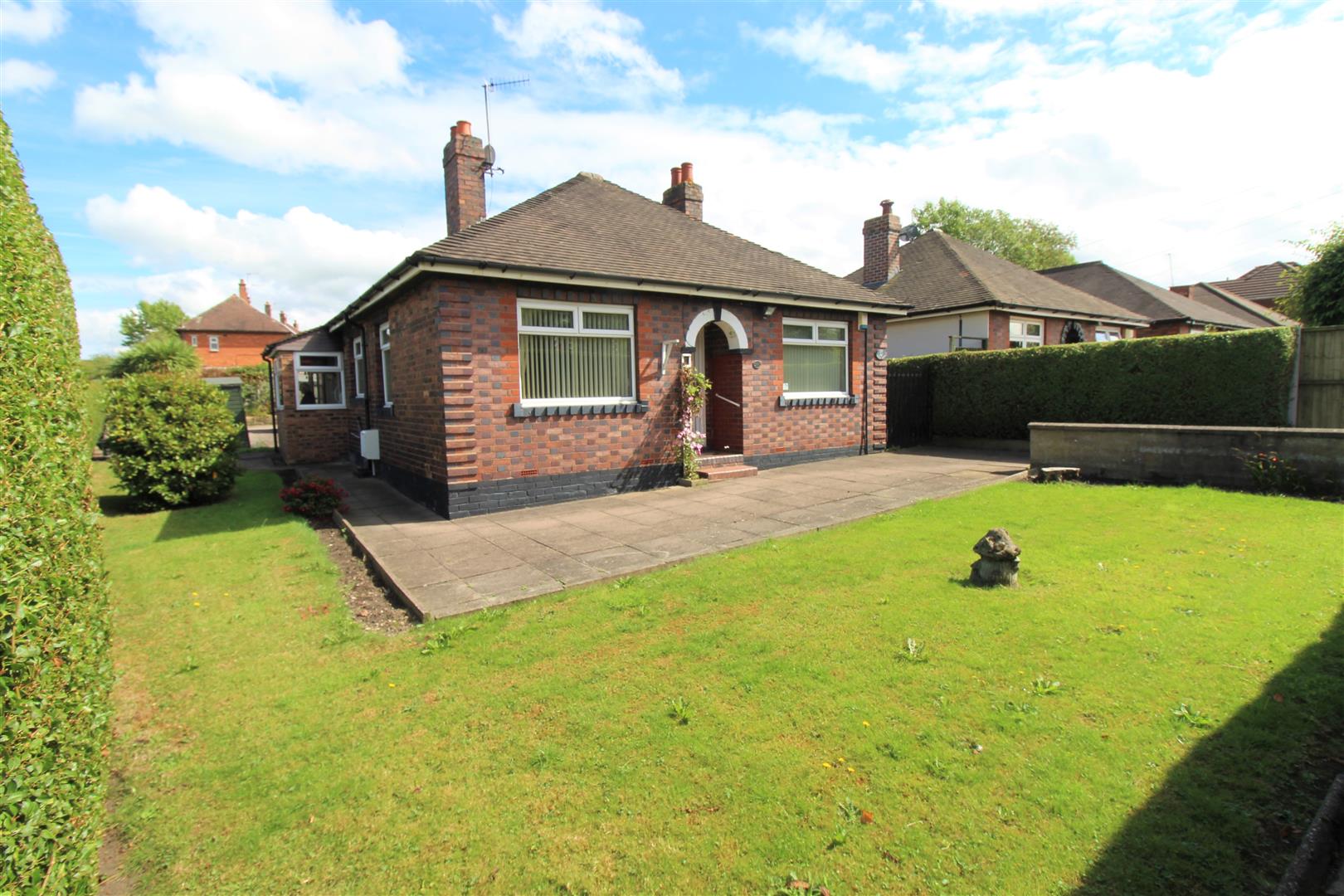 Dividy Road, Bucknall, Stoke-On-Trent